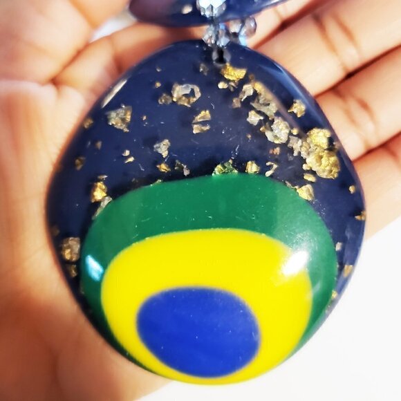 Blue Geometric pendant statement necklace - Picture 9 of 9